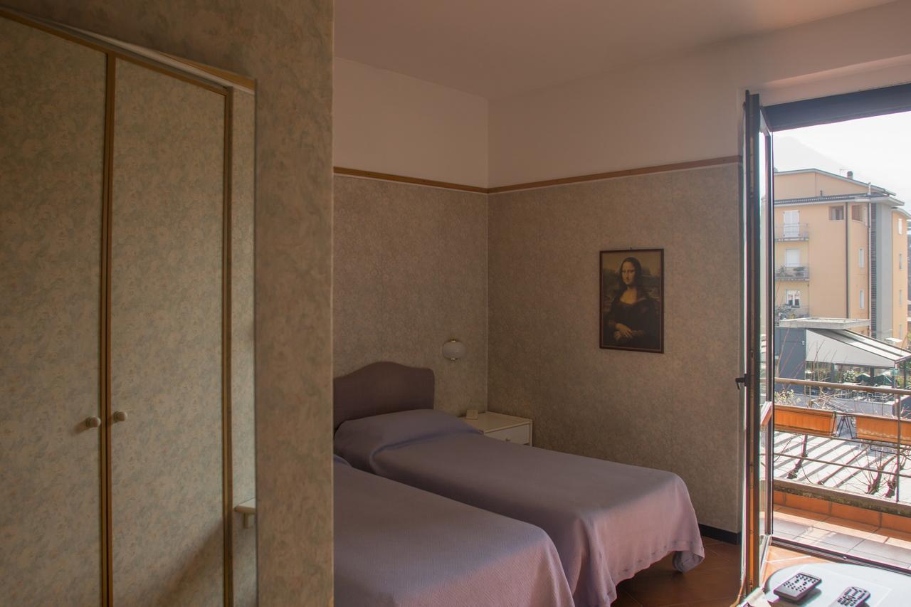 Hotel Locanda Mel Calolziocorte Exteriör bild